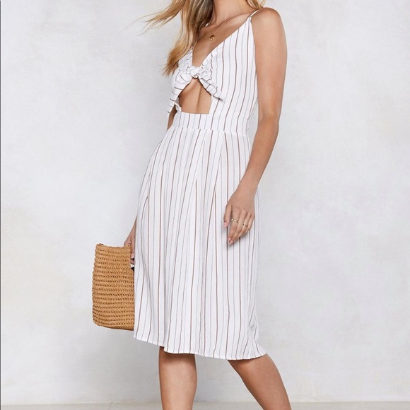 Clean cut midi dress - Picture 1 of 5